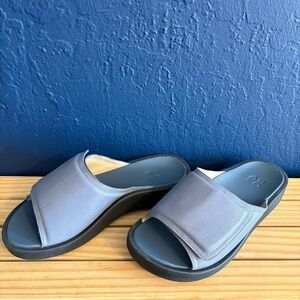 NWOT ABEO Paige 3122 Women Blue Gray Leather Slide Sandals Sz 8 NEUTRAL